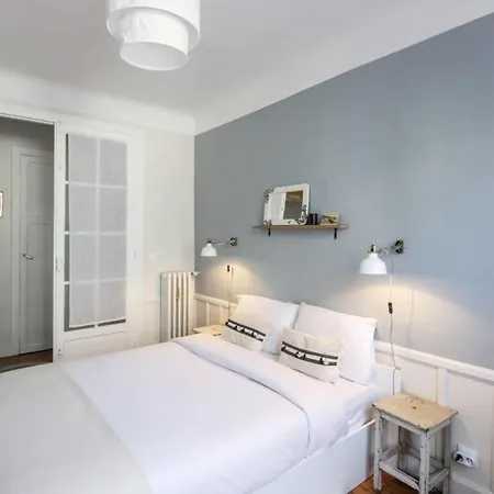 Cute Flat For 3P In The Heart Of The 11Th District